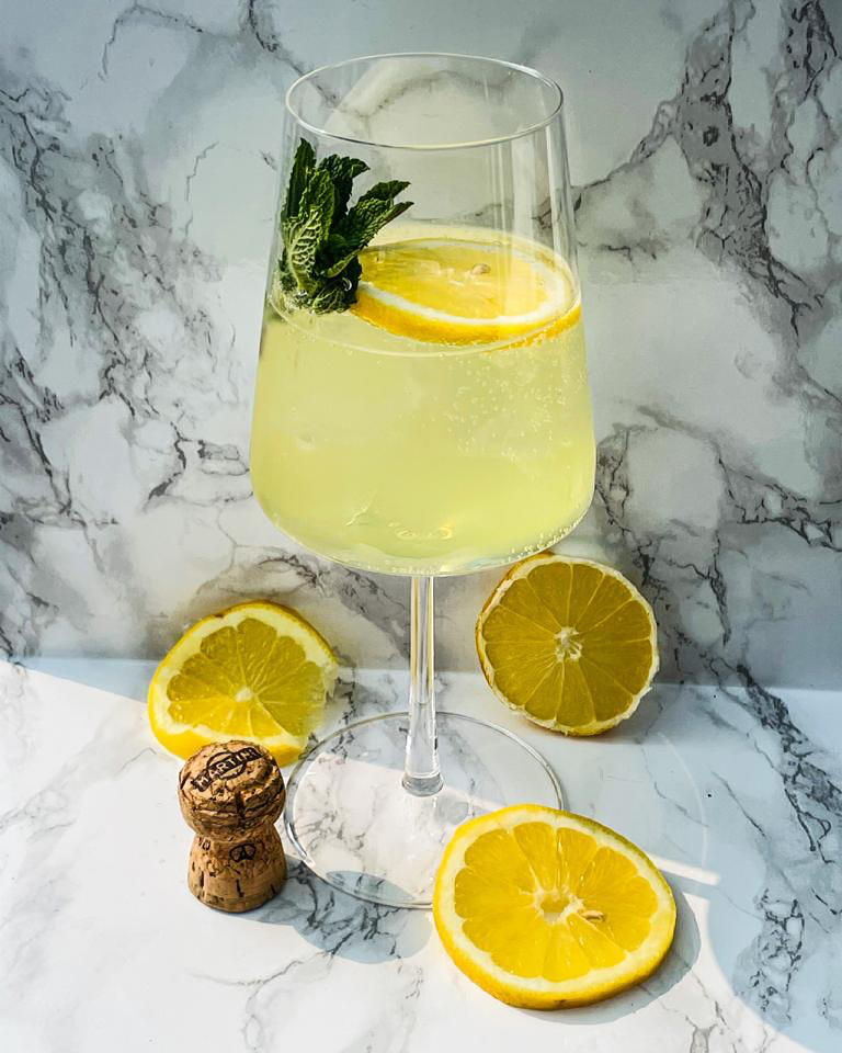 Limoncello Spritz